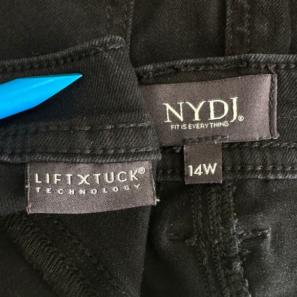 NYDJ Button Fly Jeans Size 14W Black Wide Leg Lift Tuck Tech Raw Hem Preppy EUC - Picture 7 of 10